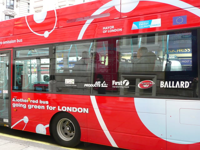 Ballard-fuel-cell-bus-London.jpg