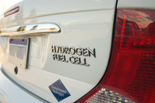 hydrogen fuel cell vehicles