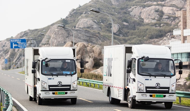 China-fuel-cell-logistics-trucks