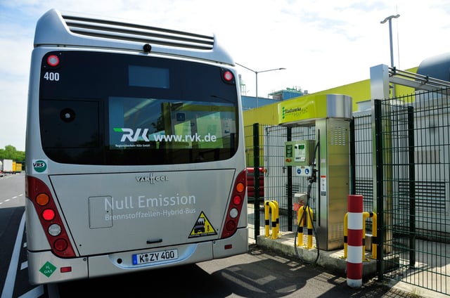 fuel-cell-electric-bus