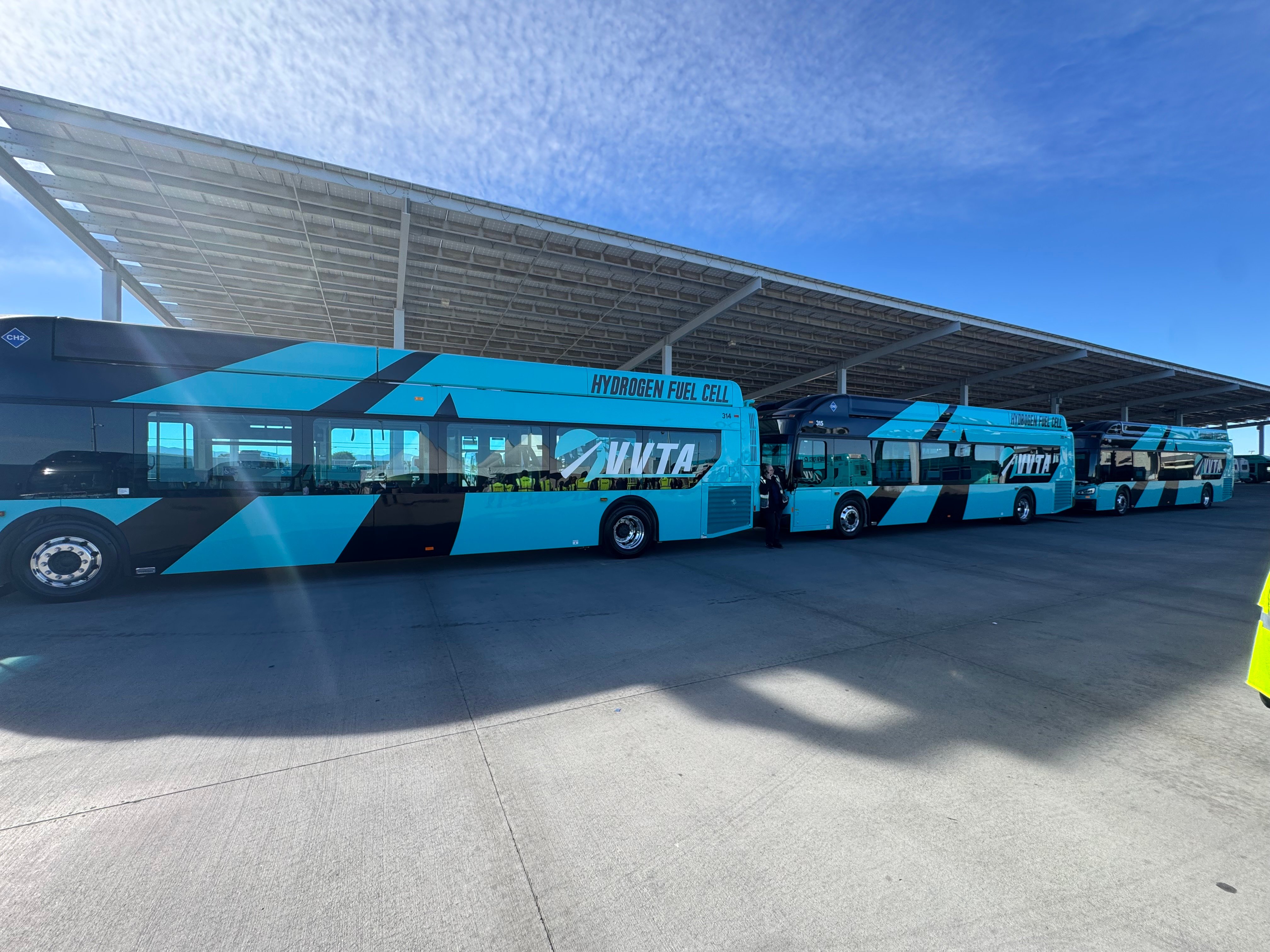 VVTA's new fuel cell bus fleet at the transit operator's&nbsp;depot in Hesperia, CA