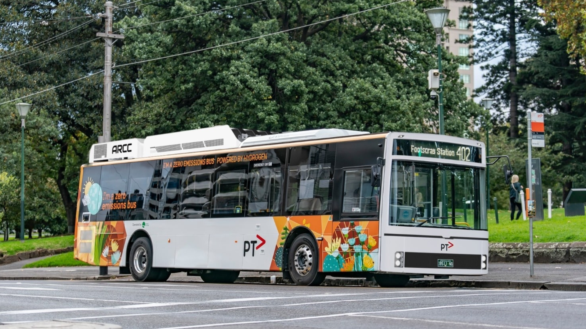 ARCC Longreach Hydrogen fuel cell bus, powered by Ballard