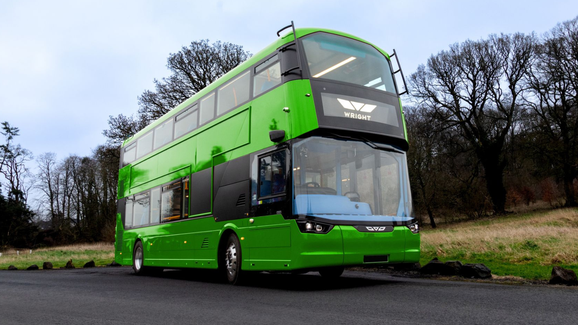 Wrightbus unveils latest-generation hydrogen bus, powered by Ballard